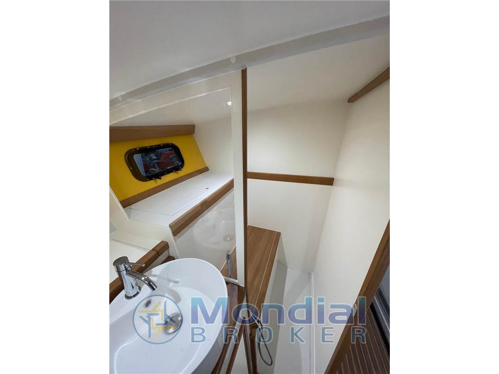 Magnum Marine 38 (REFIT 2024 by THUNDERBOAT ITALIA)