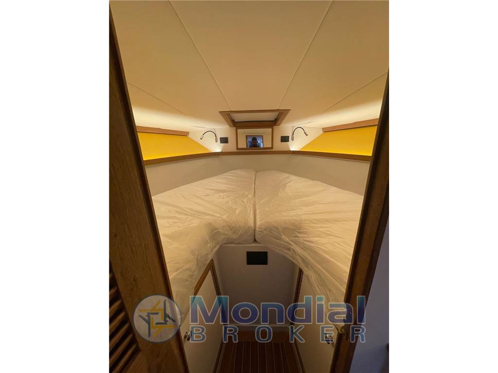 Magnum Marine 38 (REFIT 2024 by THUNDERBOAT ITALIA)