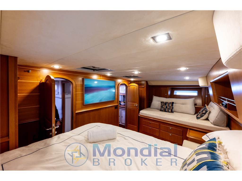 C.N. Yacht 2000 Felci 71