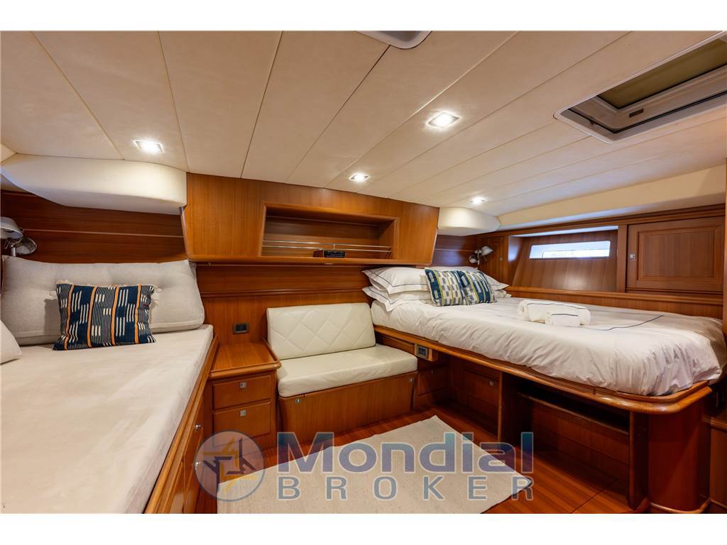 C.N. Yacht 2000 Felci 71
