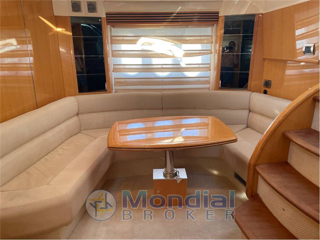 ABSOLUTE YACHTS 47 HARD TOP