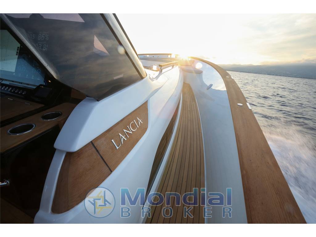 CANTIERI APREA LANCIA 52