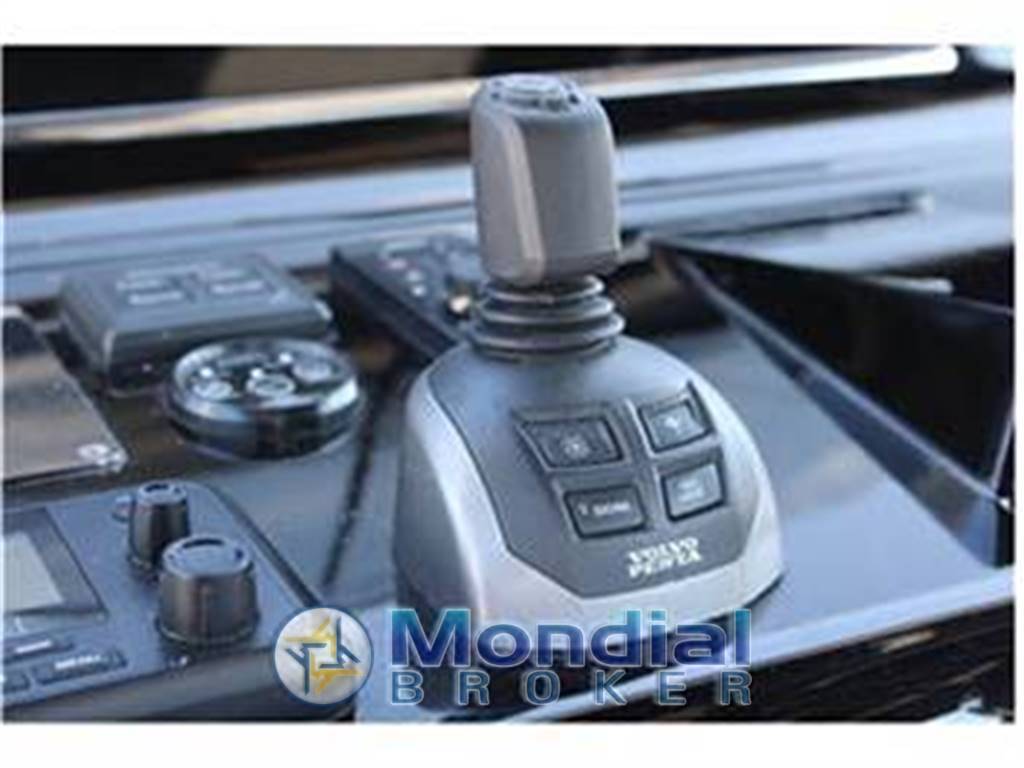 PERFORMANCE BOAT SOLARIS POWER 44 OPEN