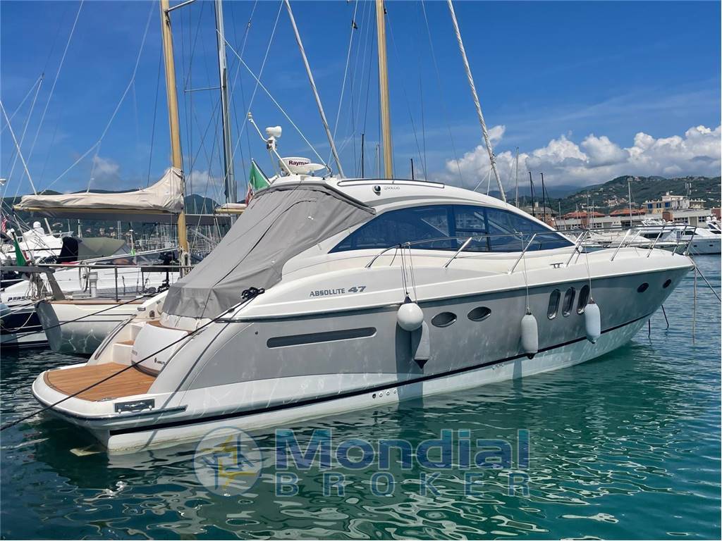 ABSOLUTE YACHTS 47 HARD TOP
