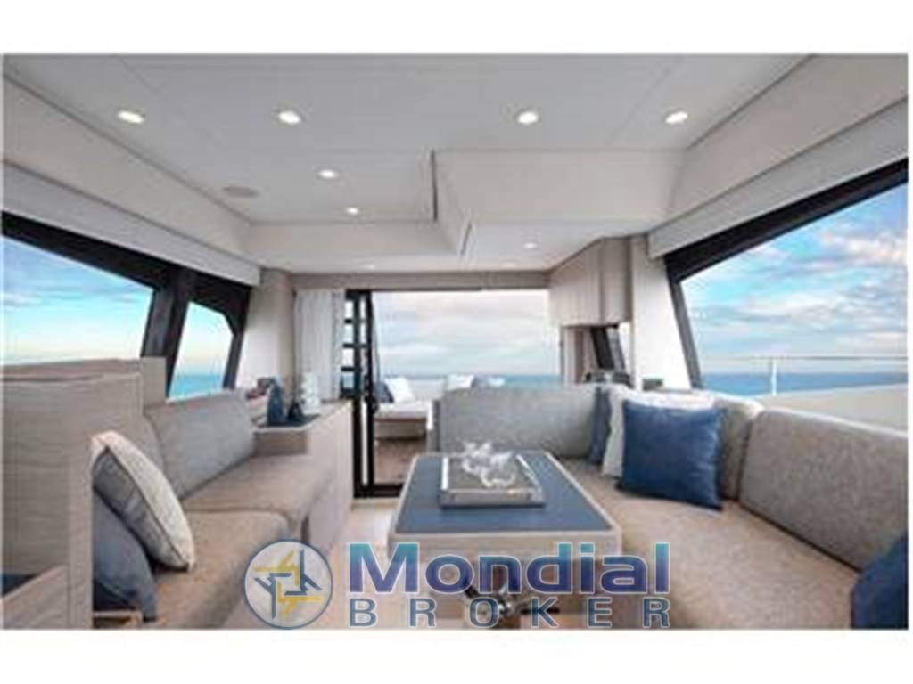 FERRETTI YACHTS 500 FLYBRIDGE