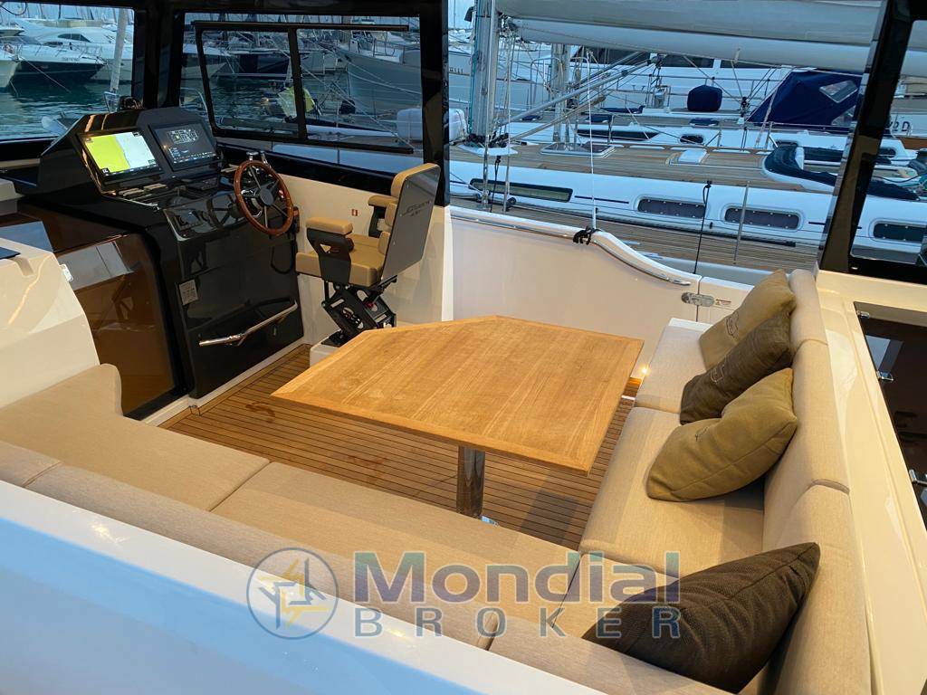 SUNDECK YACHTS 430
