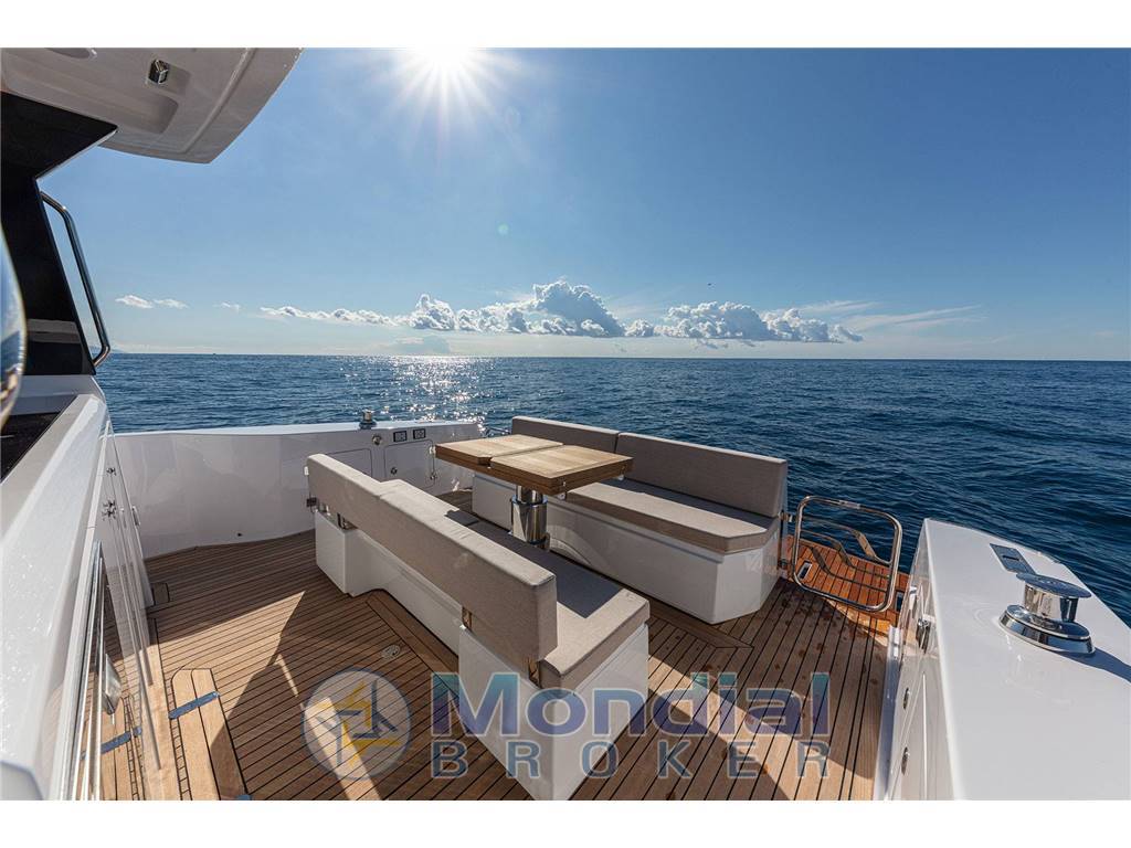 SUNDECK YACHTS 430