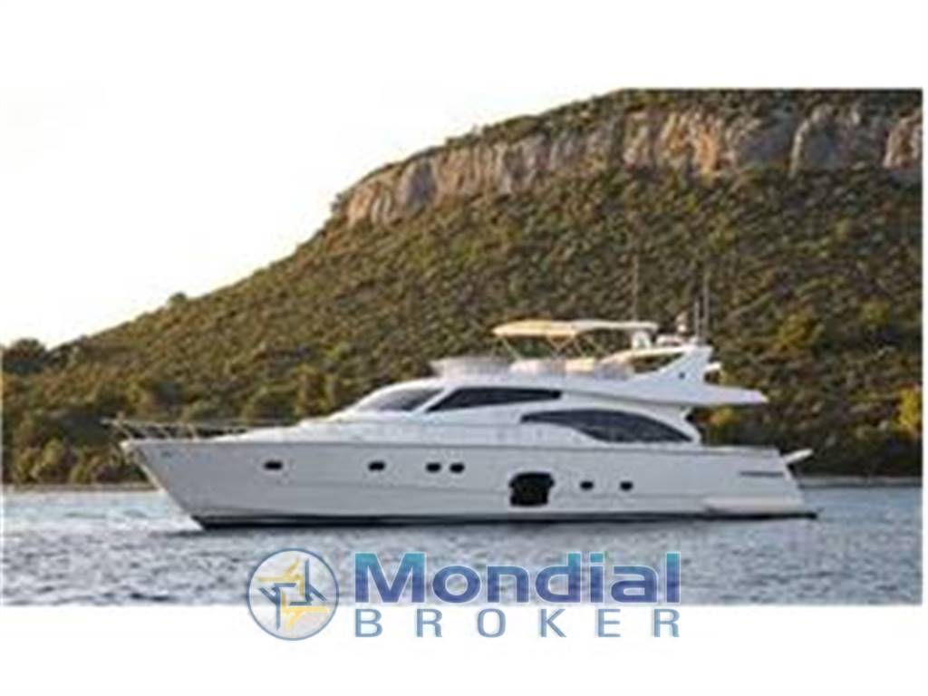 Ferretti 680 Fly
