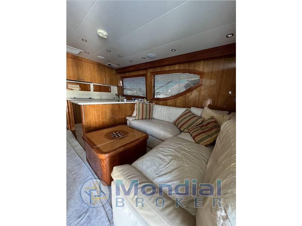 Hatteras Yachts 50 Convertible