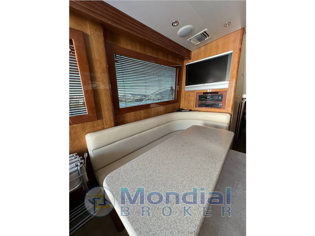 Hatteras Yachts 50 Convertible