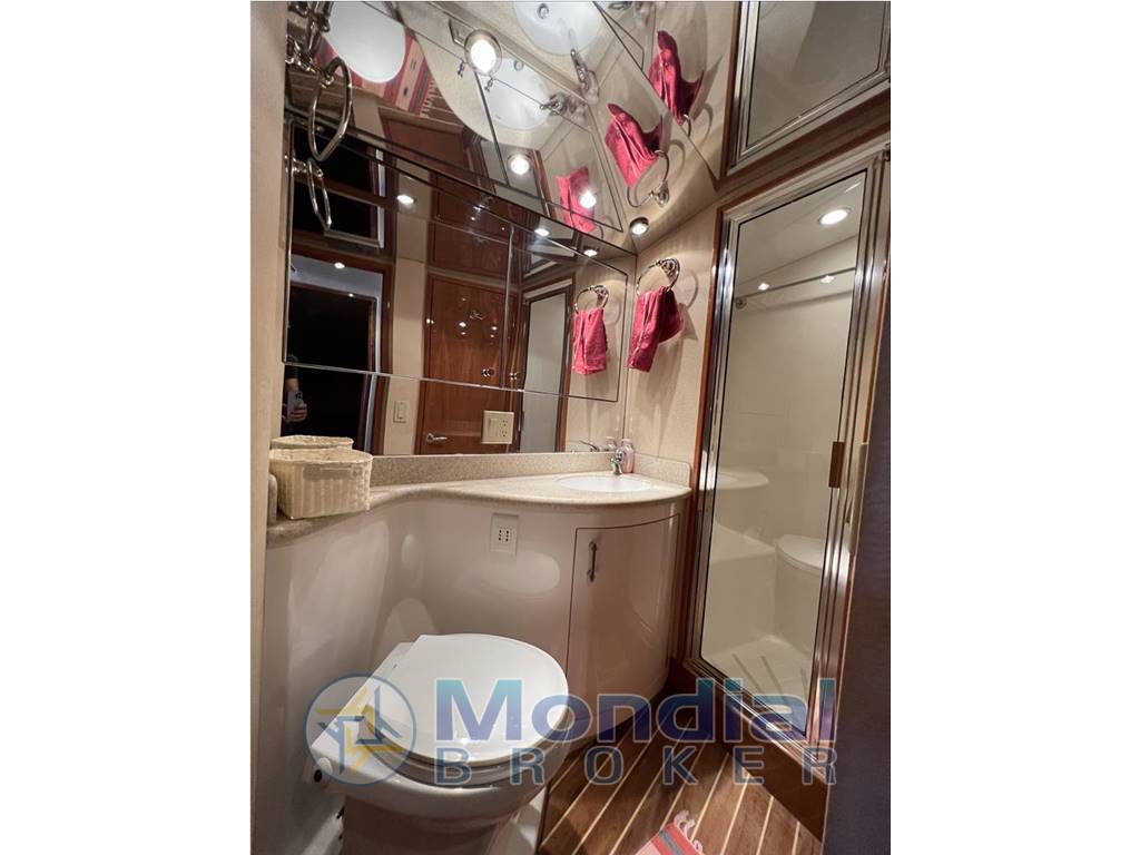 Hatteras Yachts 50 Convertible