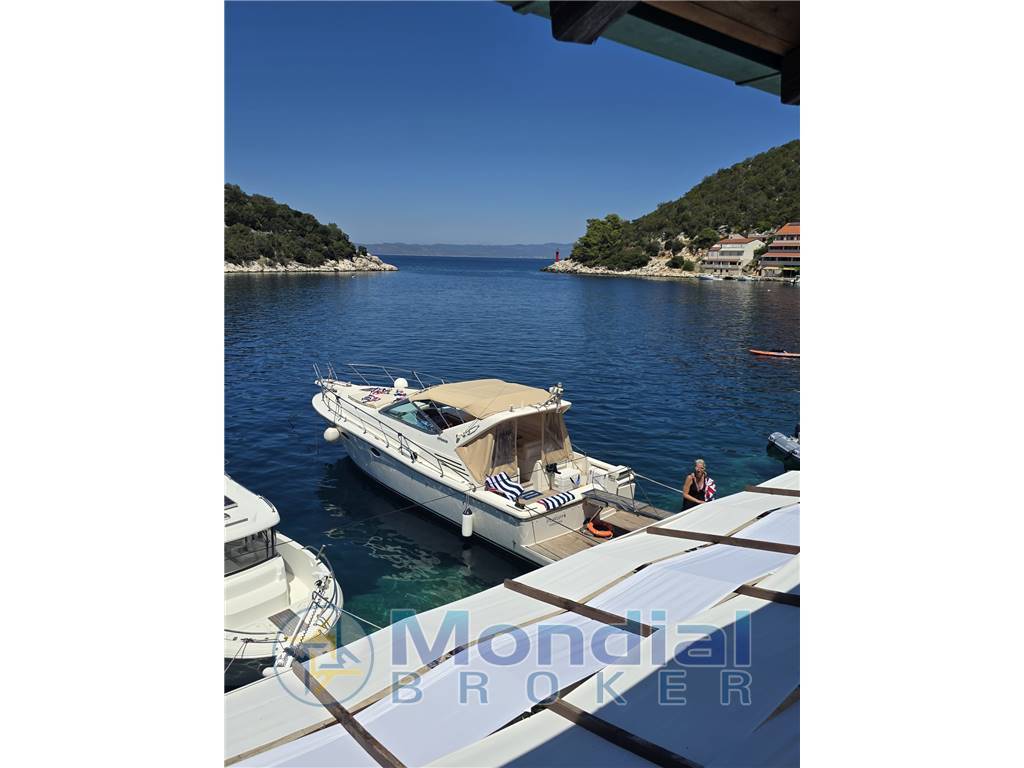Uniesse marine 42 open
