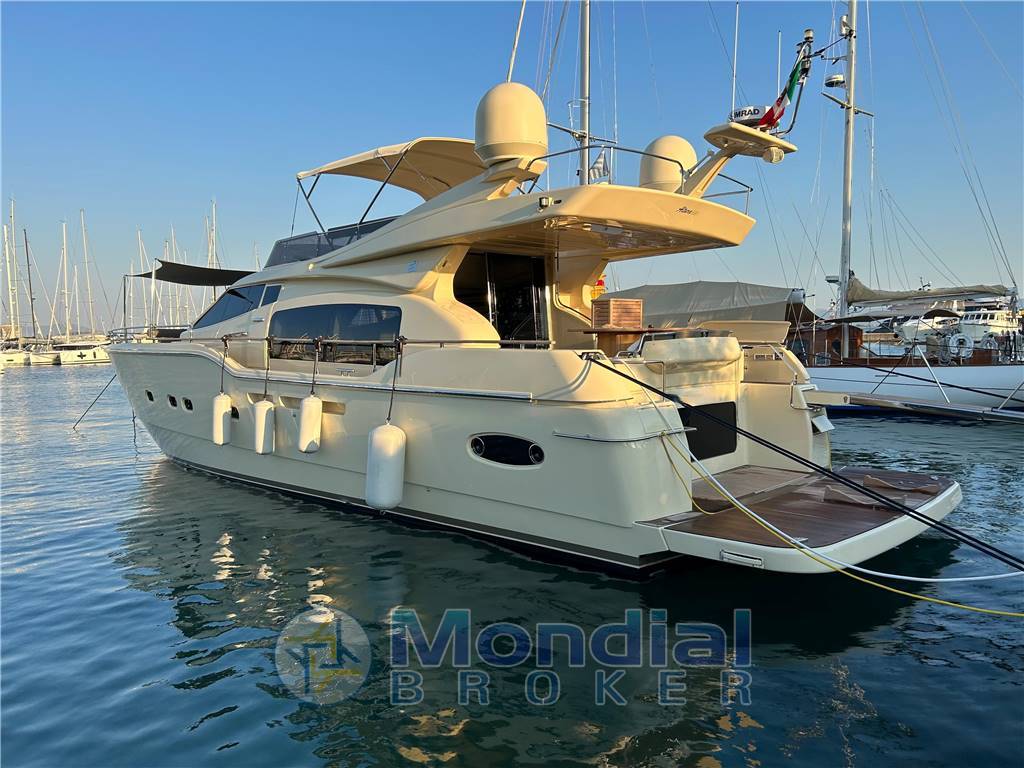 Ferretti Yacht 690 Altura