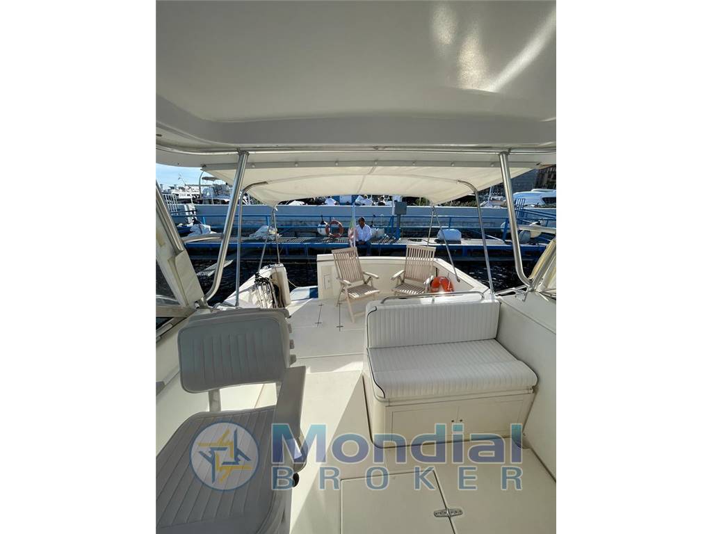 SABRELINE CORPORATION SABRE 36 Express Cruiser