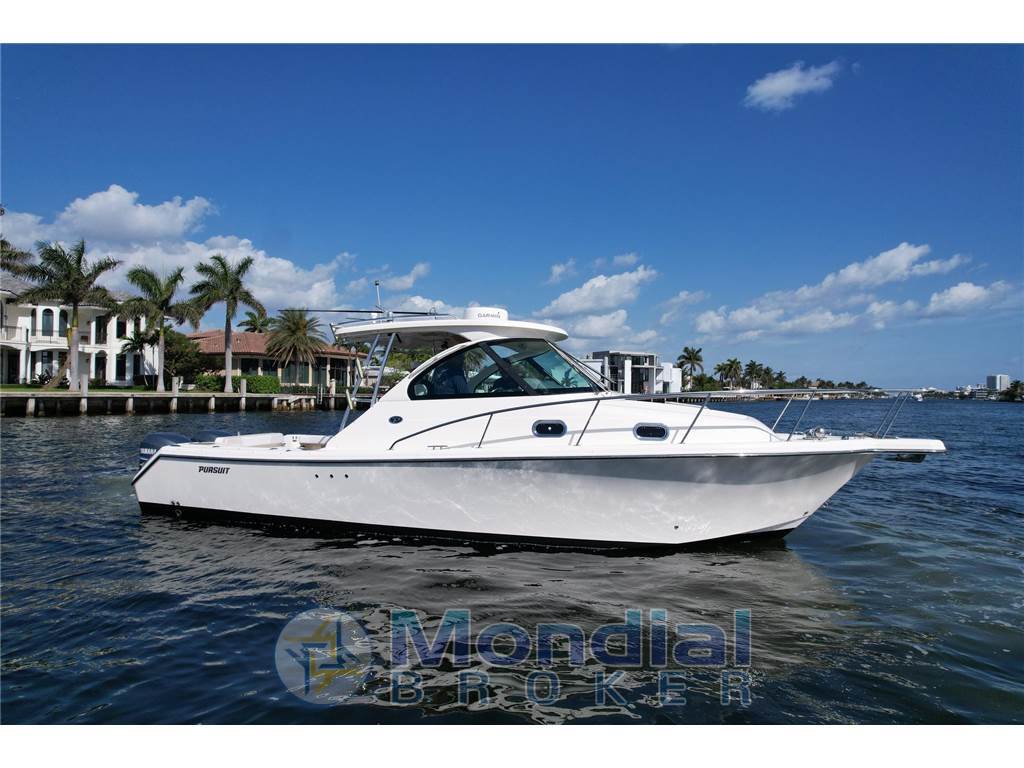Pursuit 315 offshore