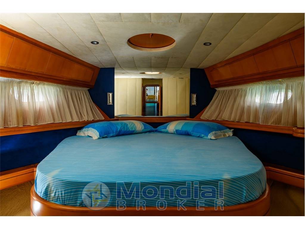 RAFFAELLI COSTRUZIONI NAUTICHE OURAGAN 52