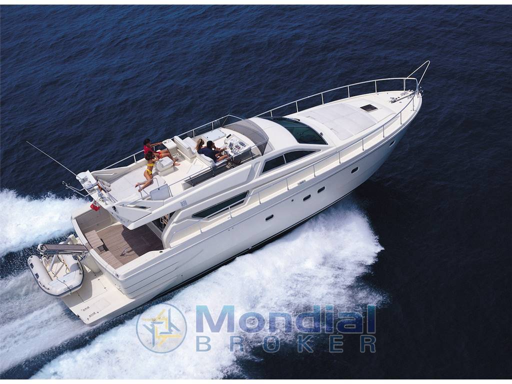 FERRETTI 165 FLY