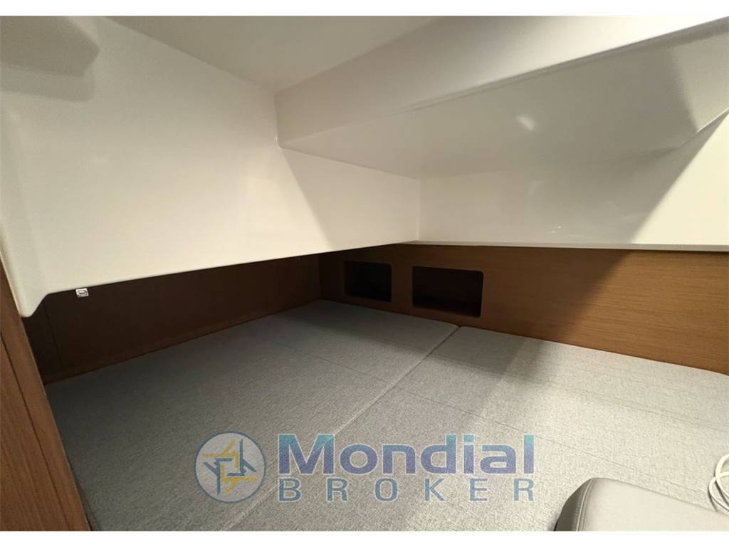 BENETEAU ANTARES 9 HT