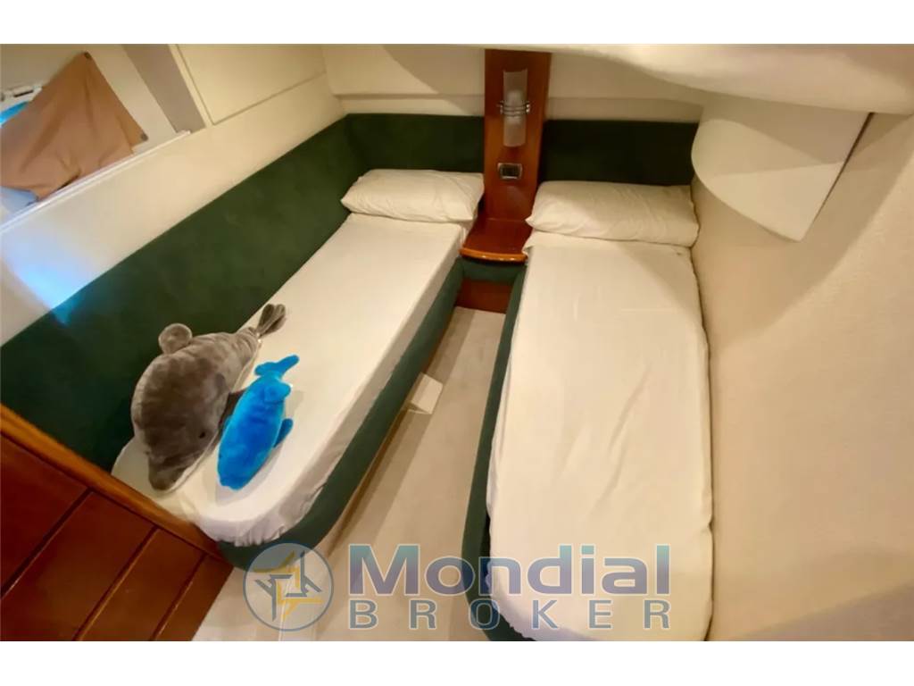 AZIMUT 42 FLY