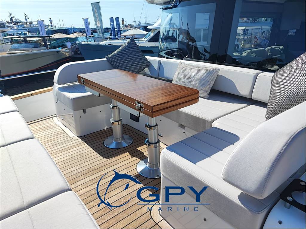 Sirena Yachts Sirena 60