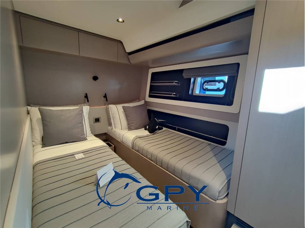 Sirena Yachts Sirena 60