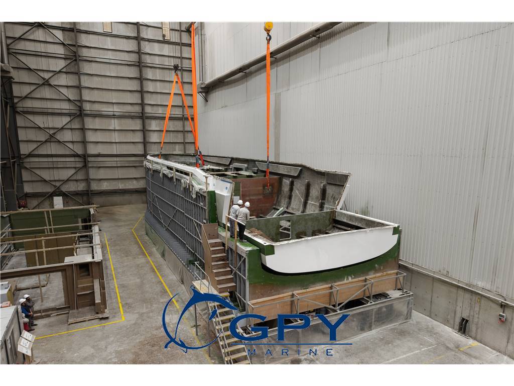 Sirena Yachts Sirena 118