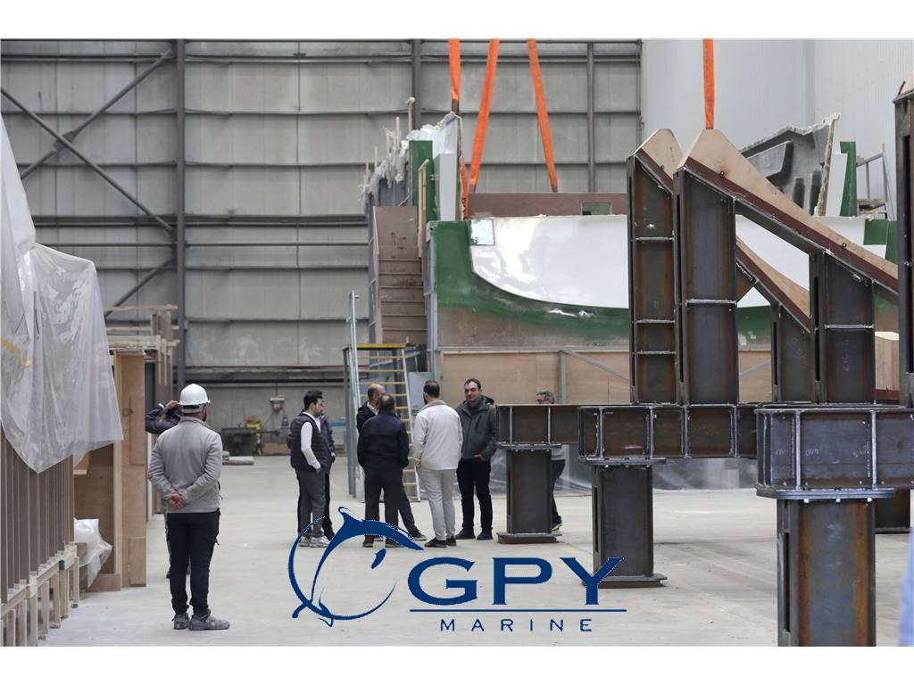 Sirena Yachts Sirena 118