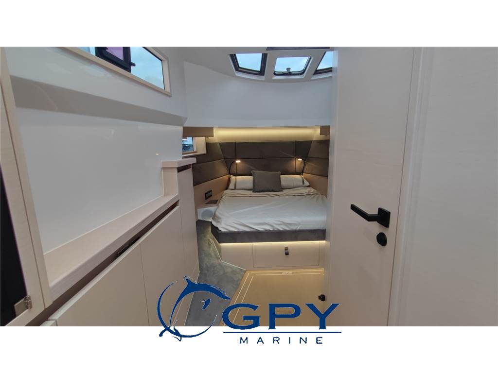 Tesoro Yachts 40 GTS