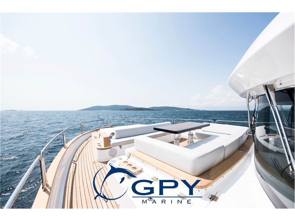 Sirena Yachts Sirena 68