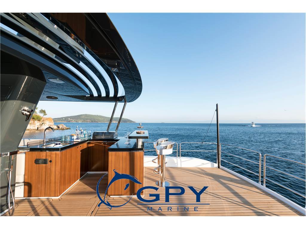 Sirena Yachts Sirena 68