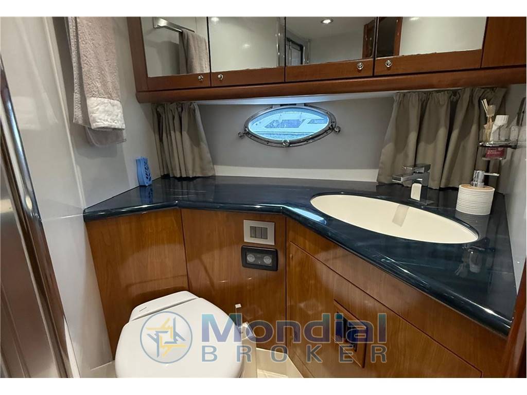 Sunseeker Predator 61