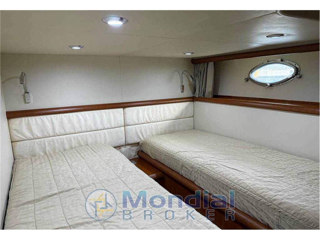 Sunseeker Predator 61