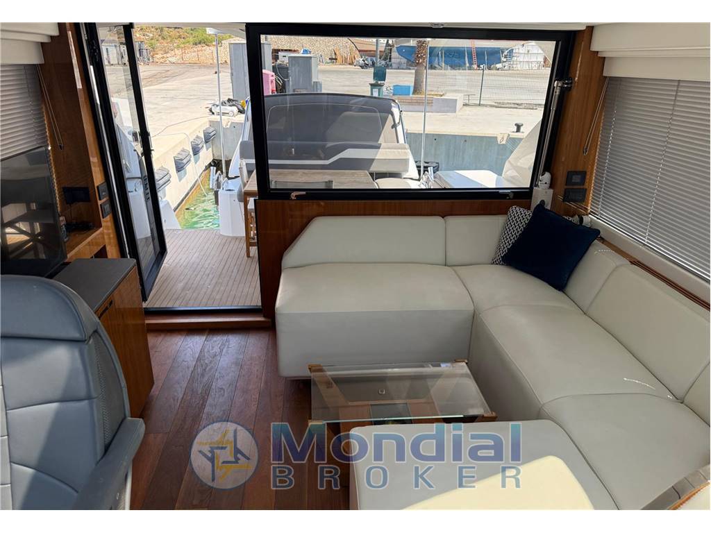Sunseeker Predator 55 Evo