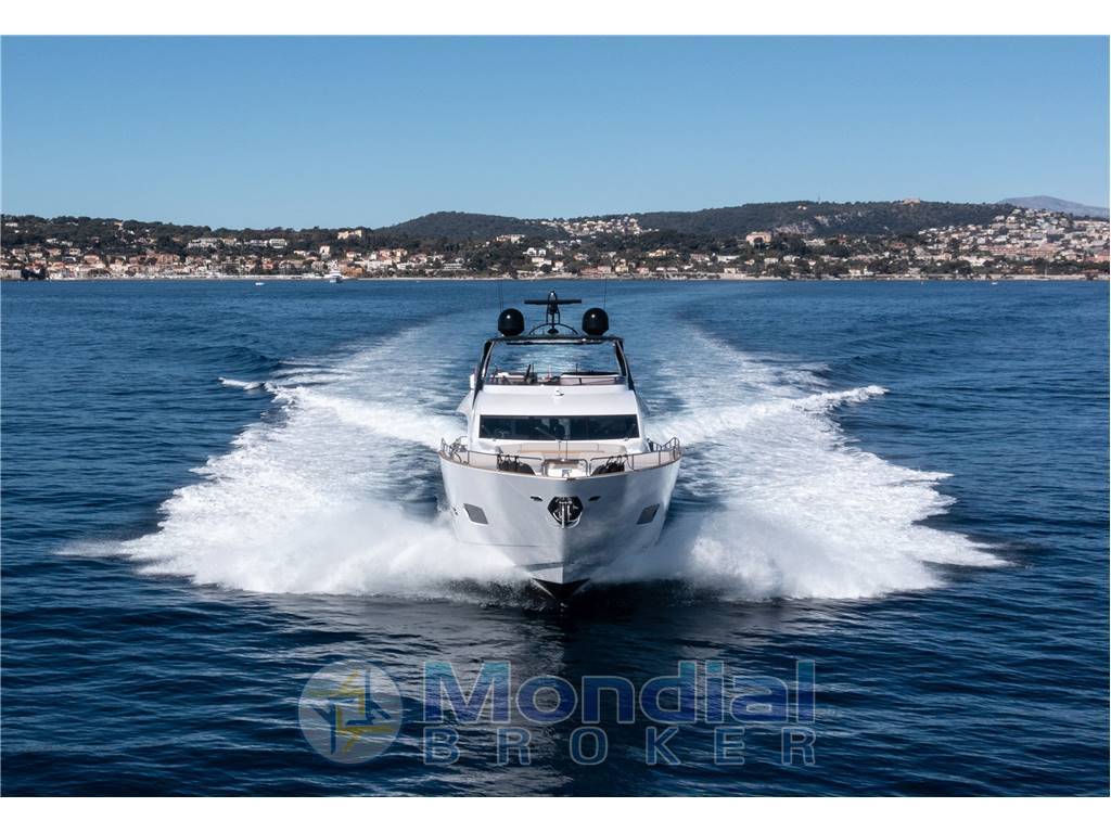 Sunseeker 28 Metri Yacht