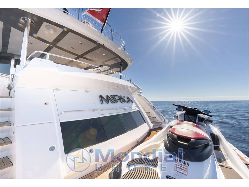 Sunseeker 28 Metri Yacht