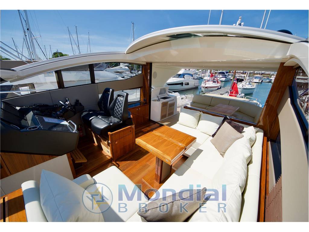 Sunseeker Predator 57