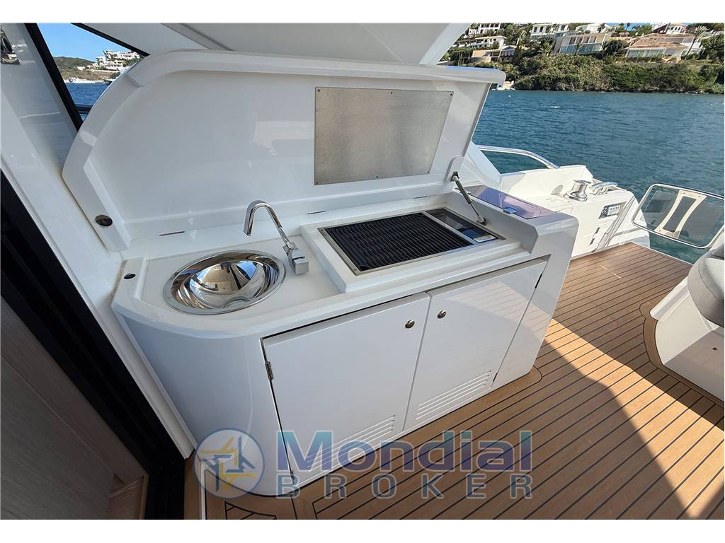 Sunseeker Predator 60 EVO