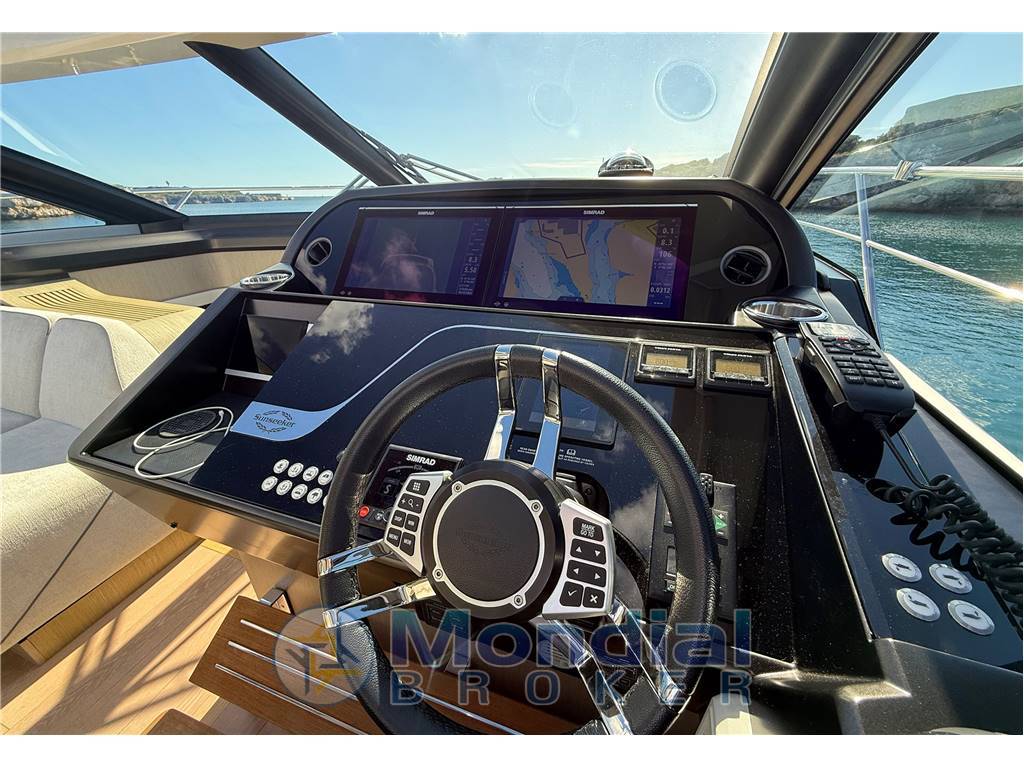 Sunseeker Predator 60 EVO
