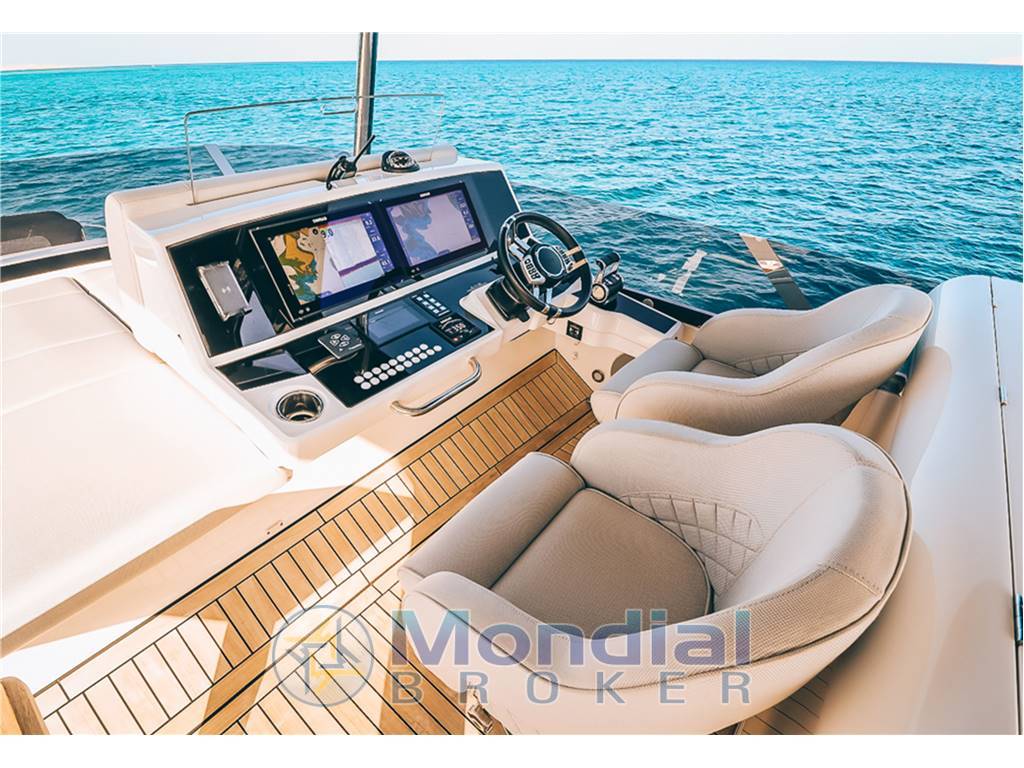 Sunseeker Manhattan 68