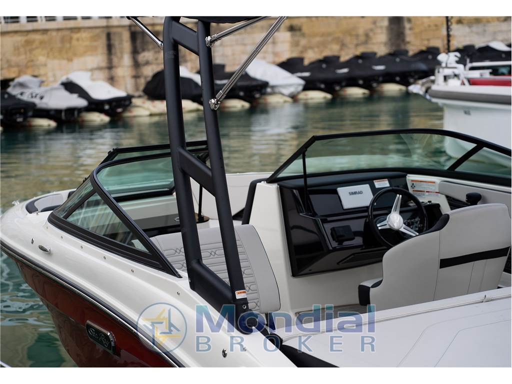 Sea Ray SPX190