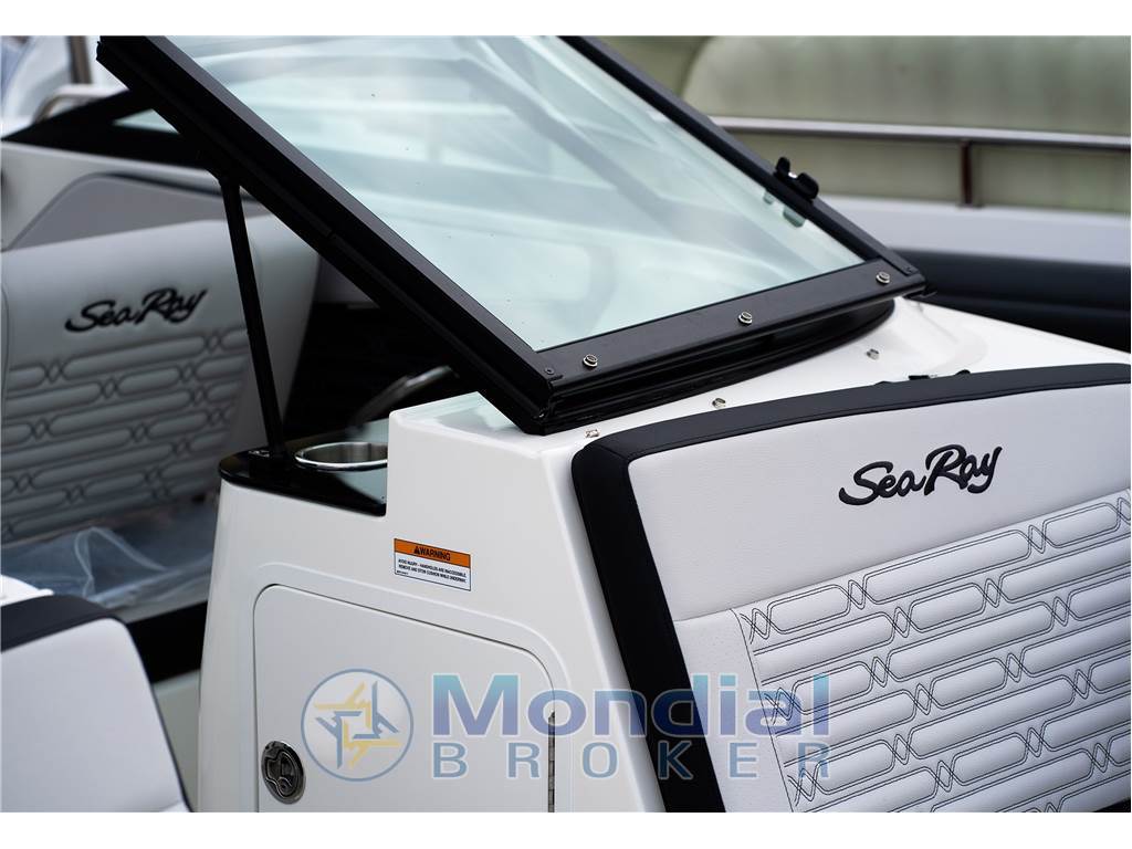 Sea Ray SPX190