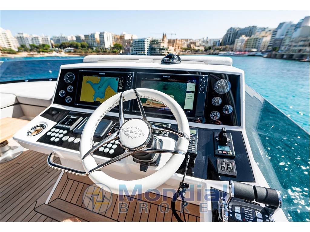 Sunseeker 76 Yacht