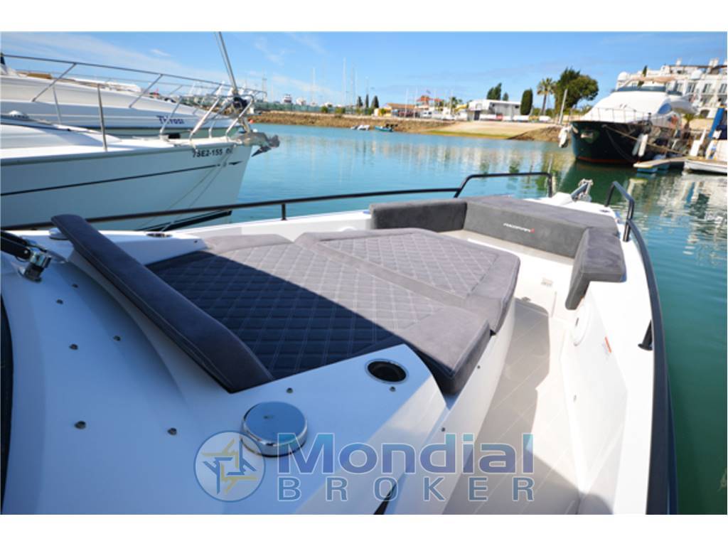 Axopar 36 Sun Top