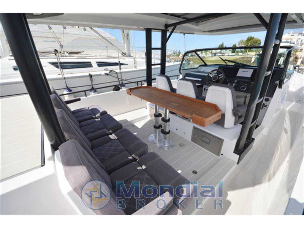 Axopar 36 Sun Top