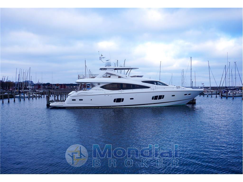 Sunseeker 88 Yacht