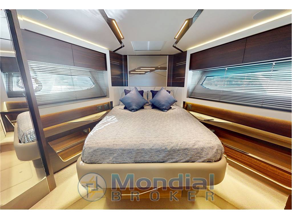 Sunseeker Predator 65
