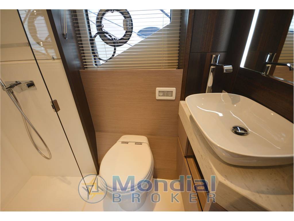 Sunseeker Manhattan 55