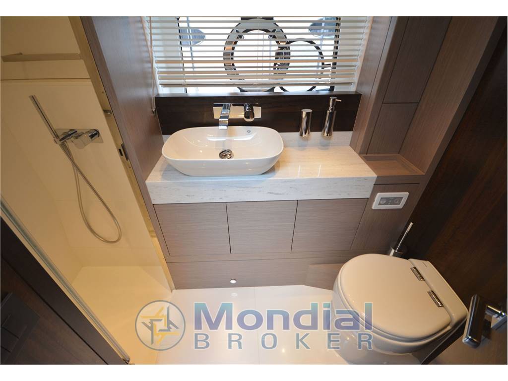 Sunseeker Manhattan 55
