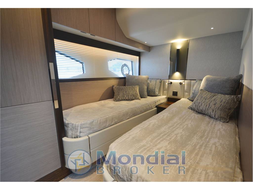 Sunseeker Manhattan 55