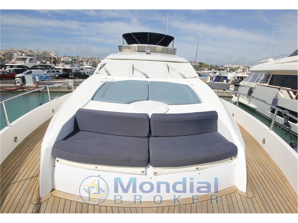 Sunseeker 75 Yacht